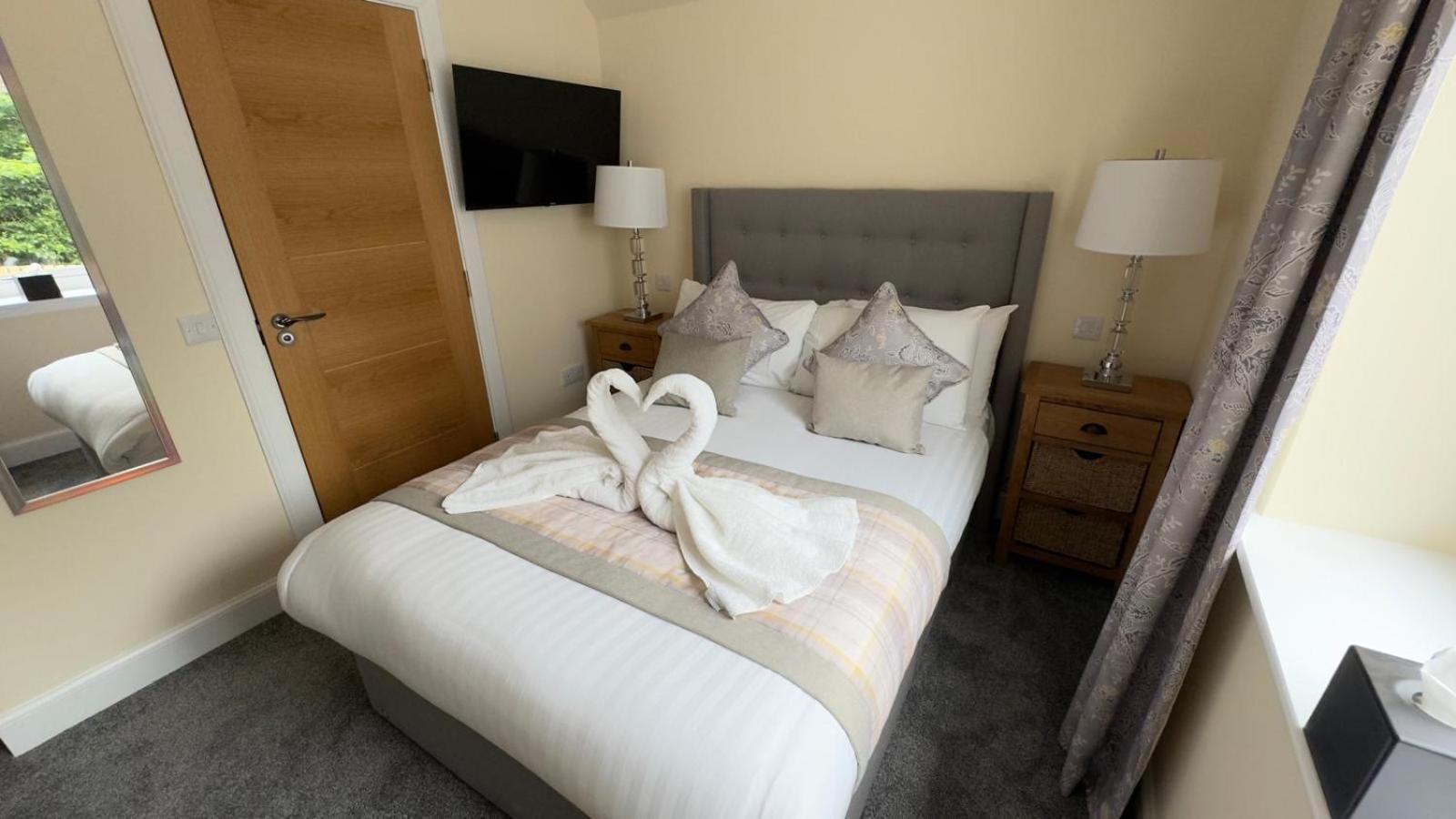 The Waverley Inn Holiday Homes Inverness Eksteriør bilde