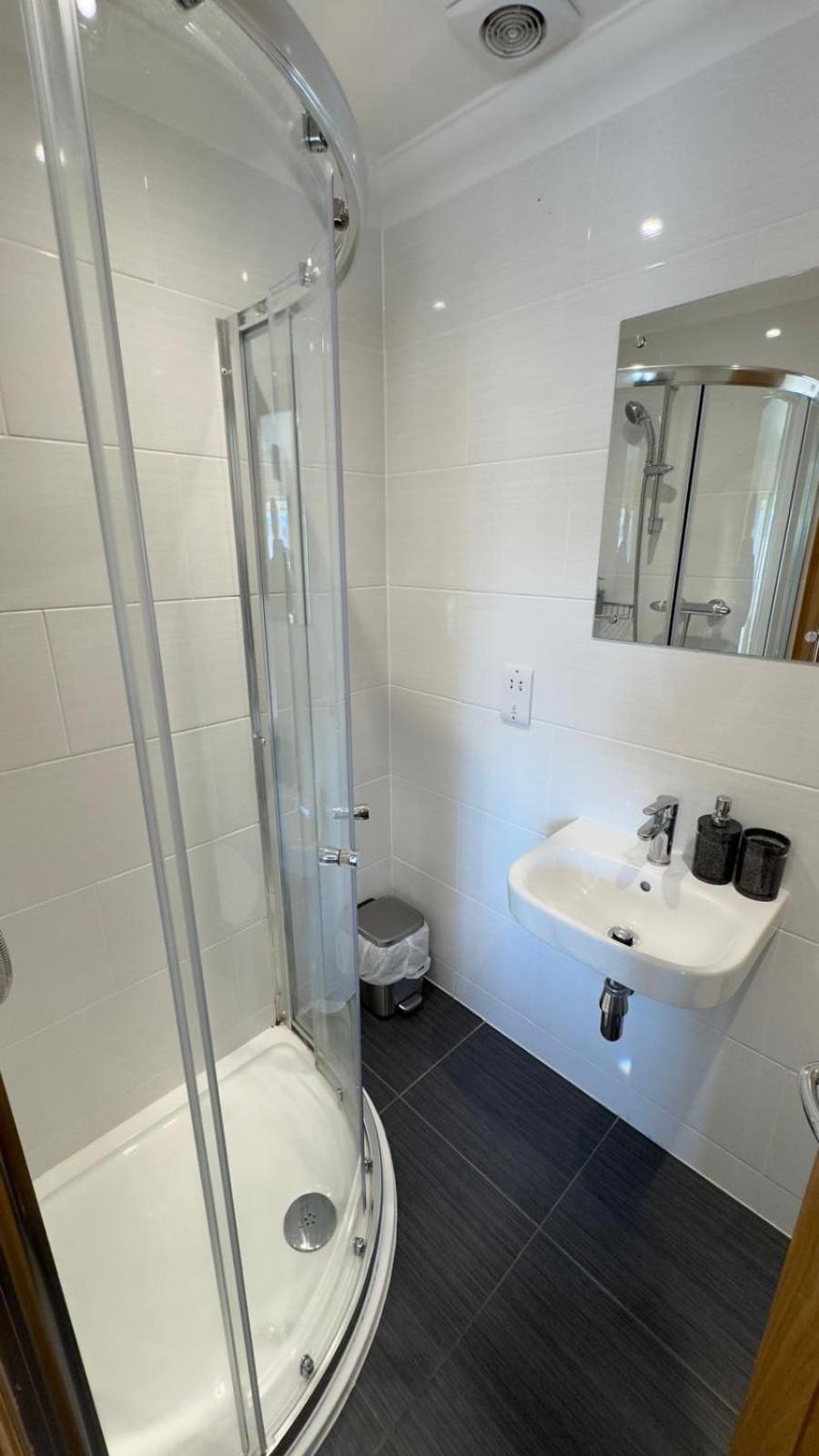 The Waverley Inn Holiday Homes Inverness Eksteriør bilde